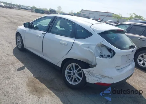 2017 Ford Focus Se z USA, uszkodzony, nr VIN 1FADP3K2XHL328359